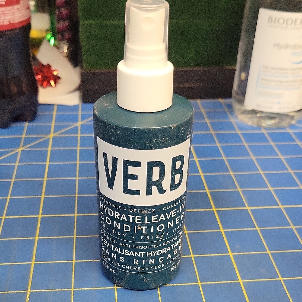 VERB DETANGLE DEFRIZZ CONDITION HYDRATE LEAVE IN CONDITIONER 193ML NEW